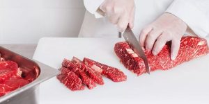 Типичные ошибки при нарезке мясной продукции и способы их оперативного устранения